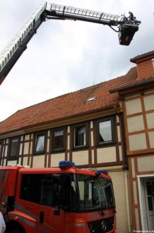 2011-06-16 -83- Vorfuehrung Hubrettungsfahrzeuge